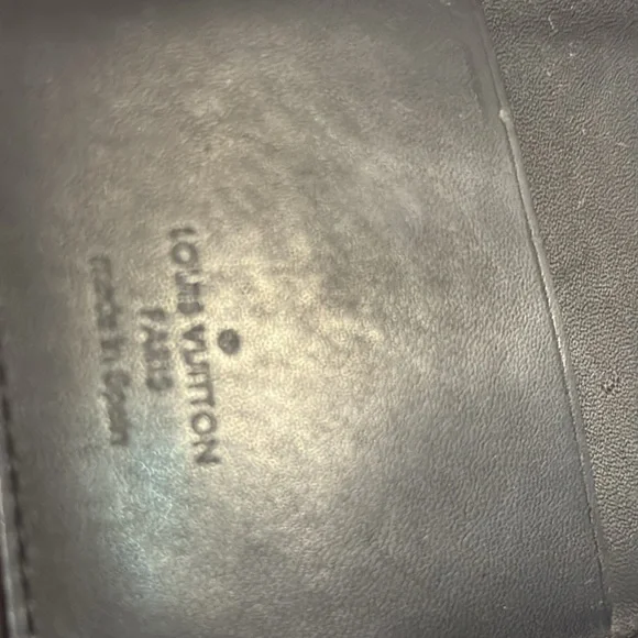 Authentic Louis Vuitton long leather wallet damier black - Picture 3 of 11